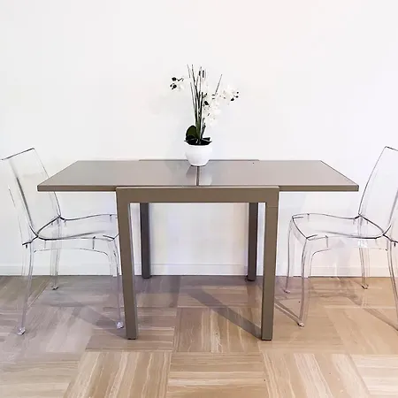 Promenade-des-anglais-front-sea Nice