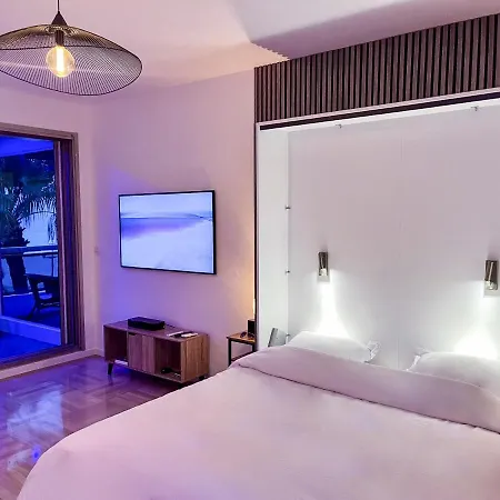 Promenade-des-anglais-front-sea Nice